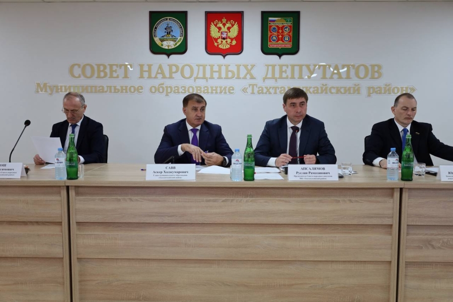В Тахтамукайском районе состоялась 30-я сессия Совета народных депутатов