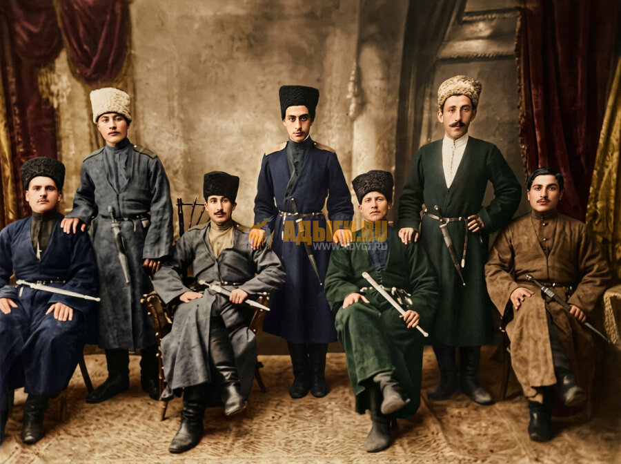 Черкесы(шапсуги) Фотография сделана в ауле Хаджико.