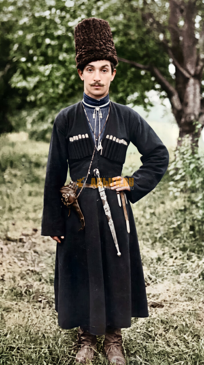 Нух Гвашев