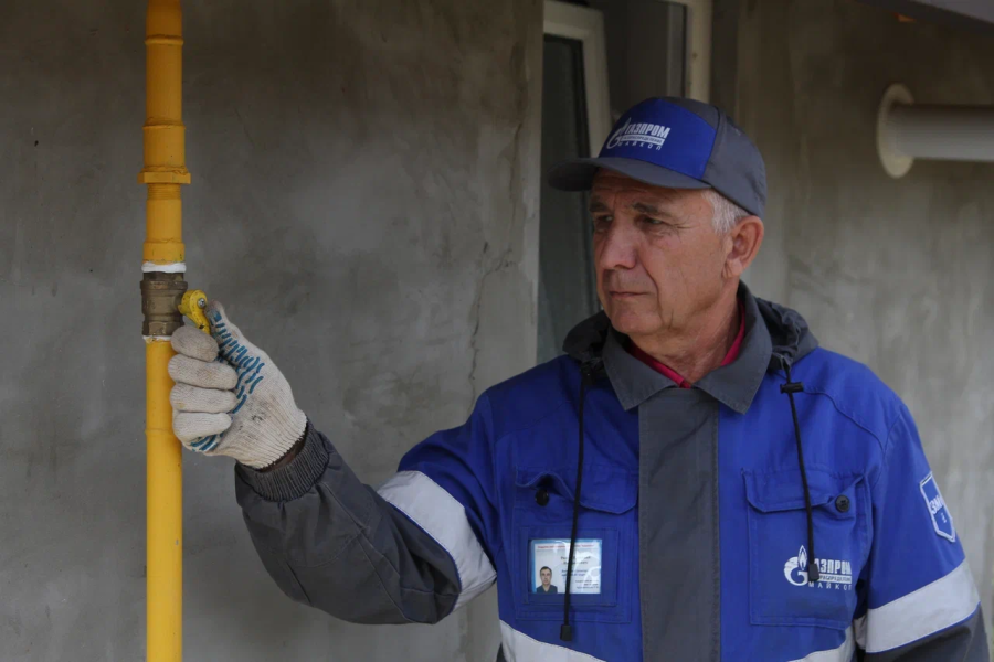 В поселке Спокойном газифицированы первые домовладения